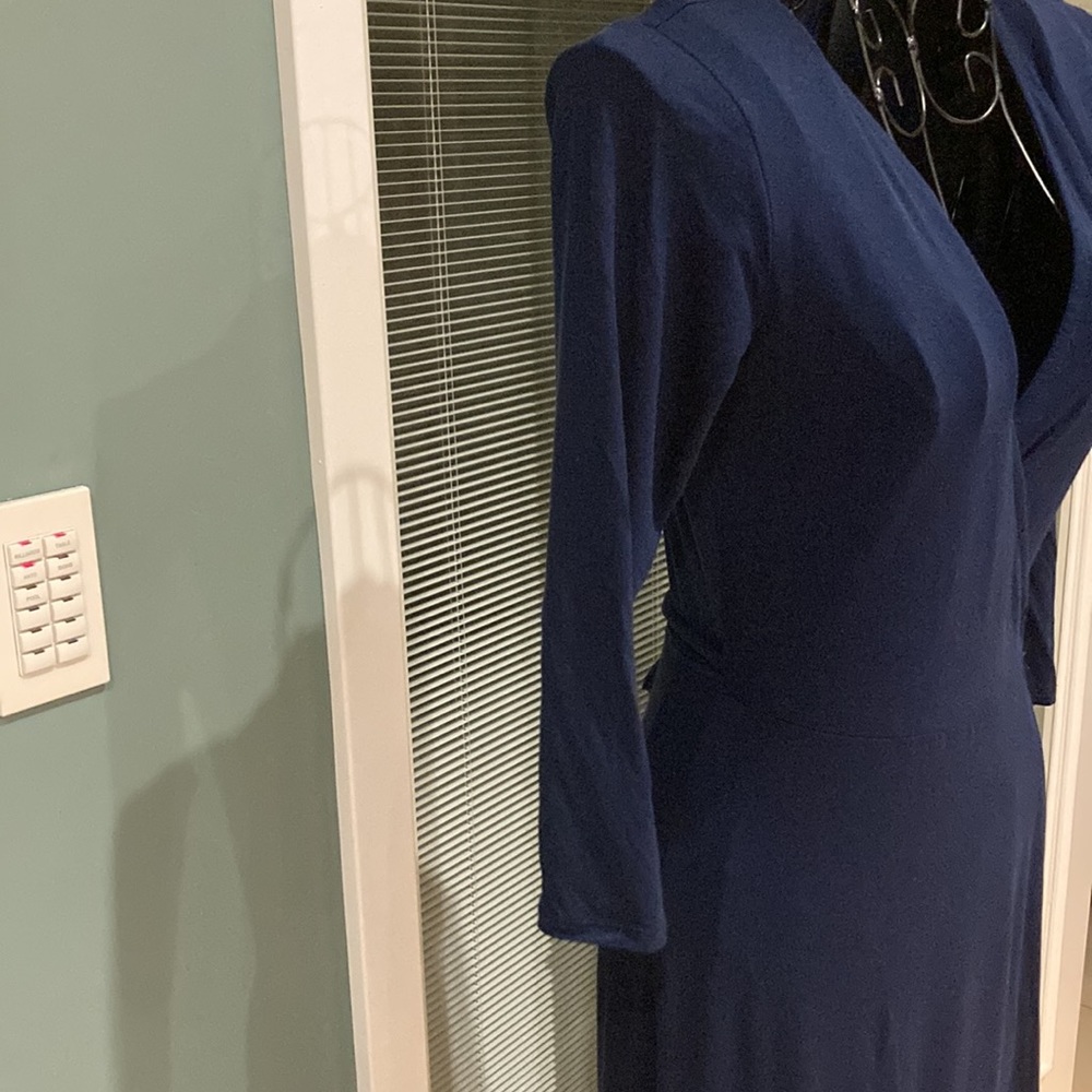 Dress - Picture 4 of 7